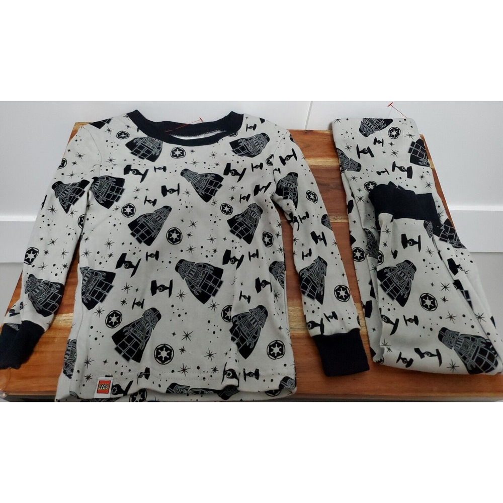 Lego Star Wars Pajamas for  Size 4 Boys 2-Piece Long Sleeve Shirt Pants PJ Set